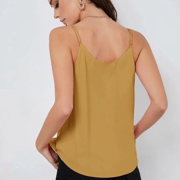 Minimalist dressy tank top v neck cami green - Picture 4 of 14